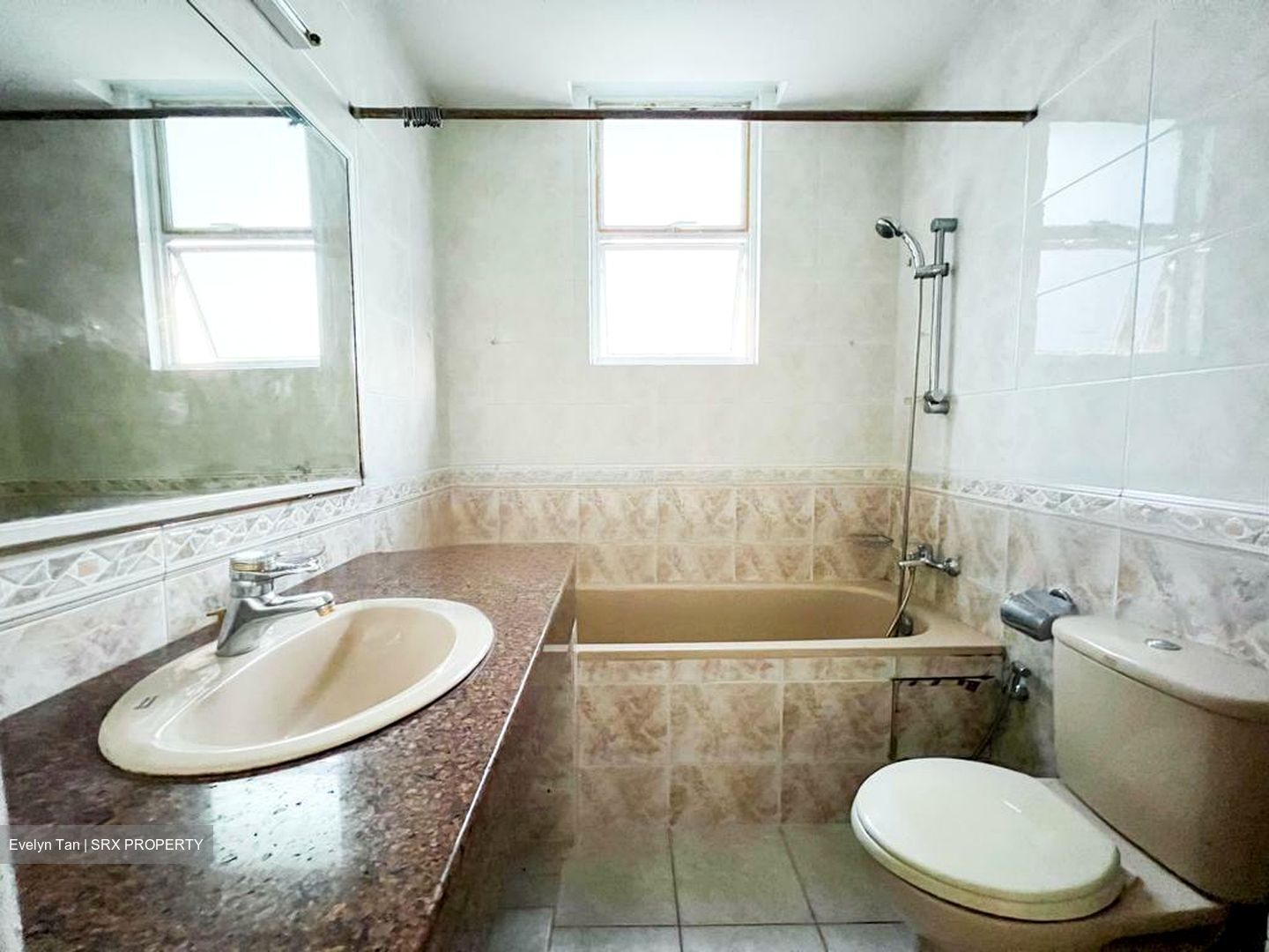 Casa Pasir Ris (D17), Condominium #467938771